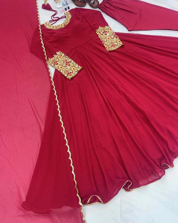 Indian readymade kolli gown - Image 4