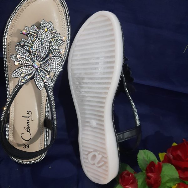 Ladies sandals - Image 5