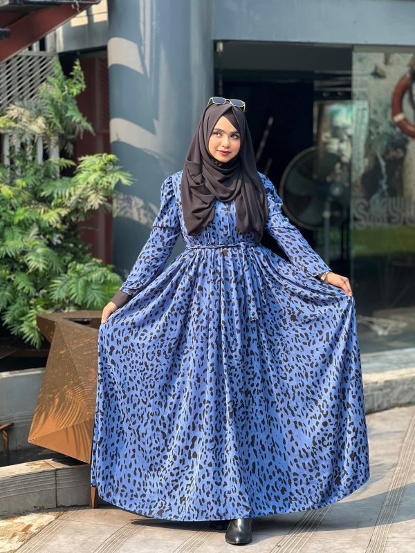 Pori Gown