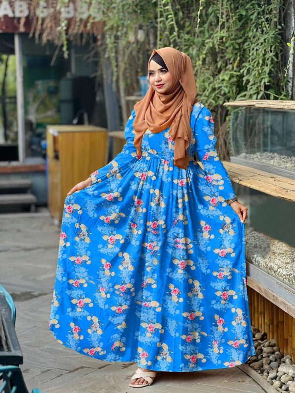 Pori Gown