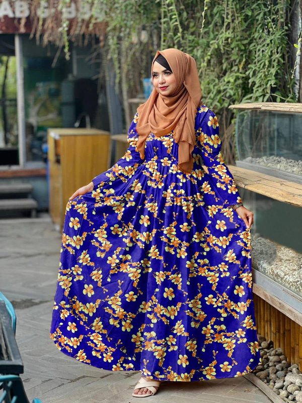 Pori Gown