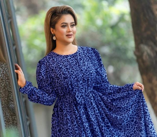 Pori Gown2