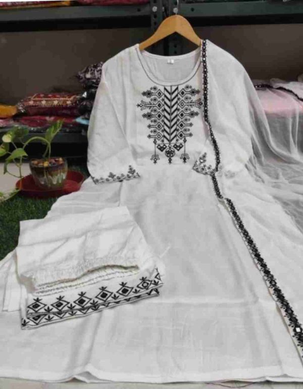 ইন্ডিয়ান এম্রডারি কাজের কটন বুটিক্স(3ps) - Image 4
