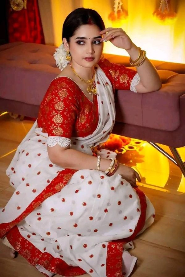 উন্নত মানের হাফ সিল্ক শাড়ি - Image 3