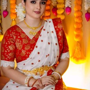 উন্নত মানের হাফ সিল্ক শাড়ি