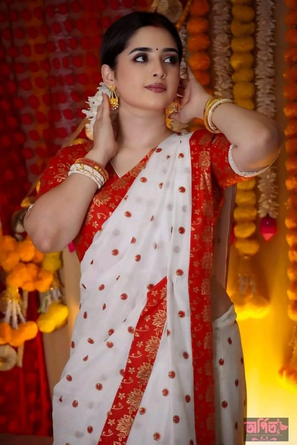 উন্নত মানের হাফ সিল্ক শাড়ি - Image 5