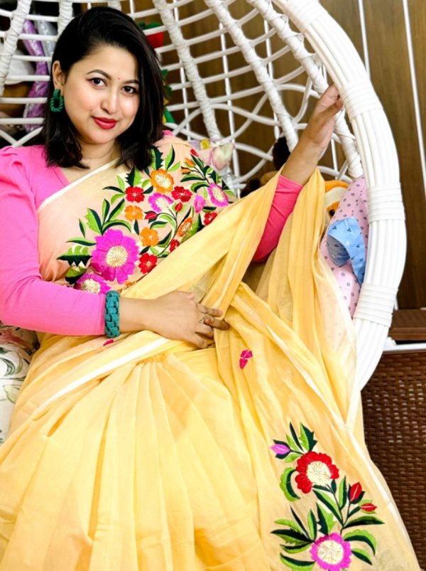 উন্নত মানের হাফ সিল্ক শাড়ি