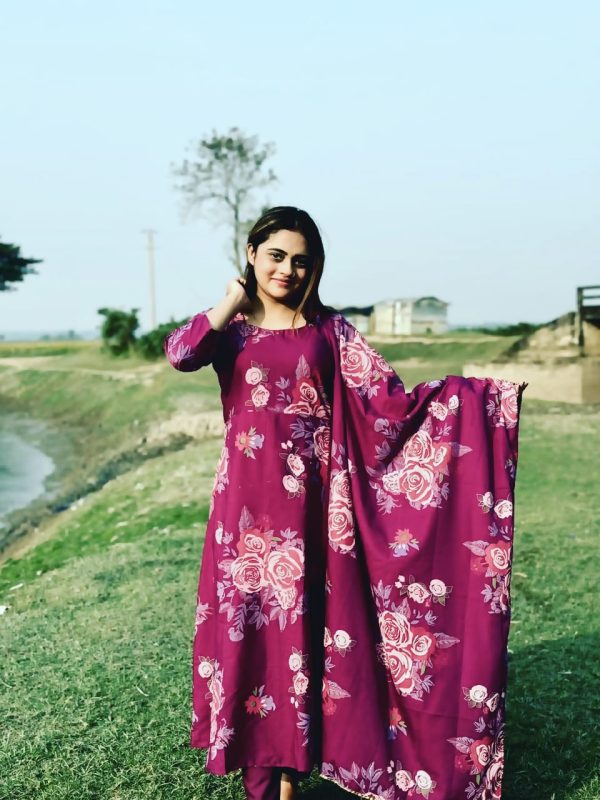 গোলাপ গ্রাউন রেডিমেড - Image 4