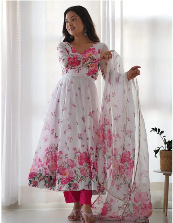 গোলাপ গ্রাউন (রেডিমেড থ্রী-পিস) - Image 2