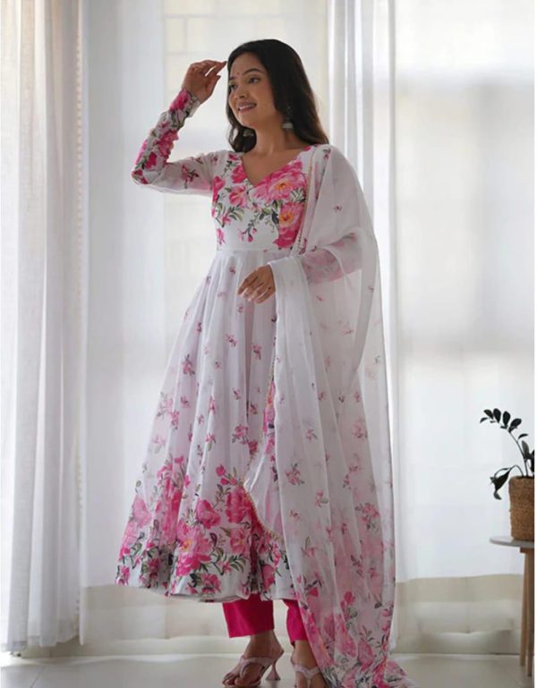 গোলাপ গ্রাউন (রেডিমেড থ্রী-পিস) - Image 4