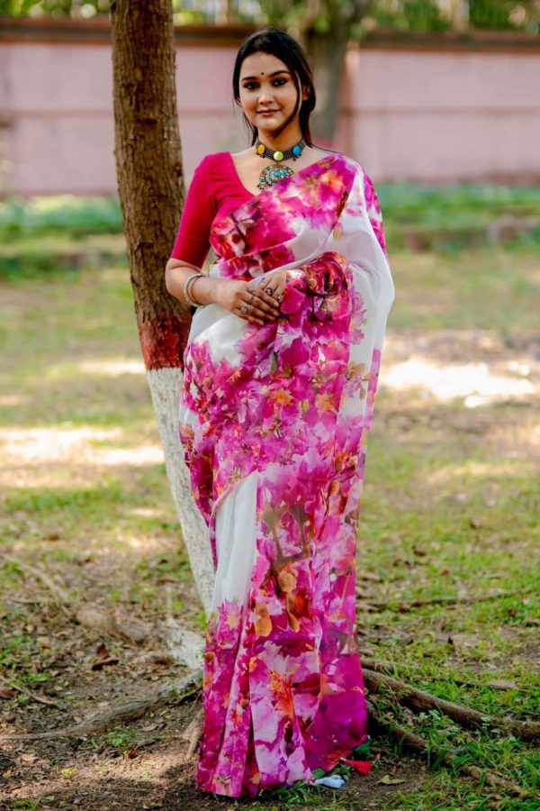 চান্দুরি সিল্ক শাড়ি