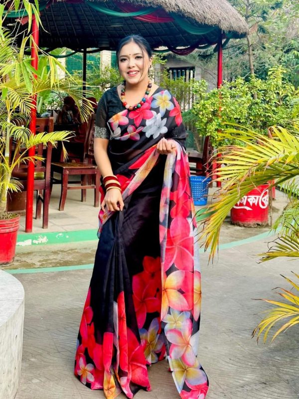 চান্দুরি সিল্ক শাড়ি