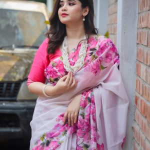 চান্দুরি সিল্ক শাড়ি
