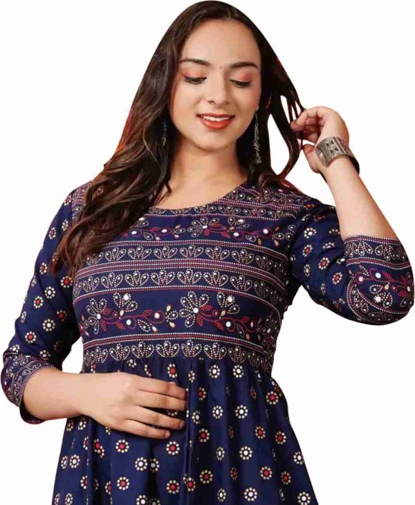 চুন্দ্রি প্রিন্টের গ্রাউন