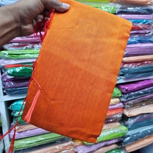 ধুপিয়ান সিল্ক শাড়ি