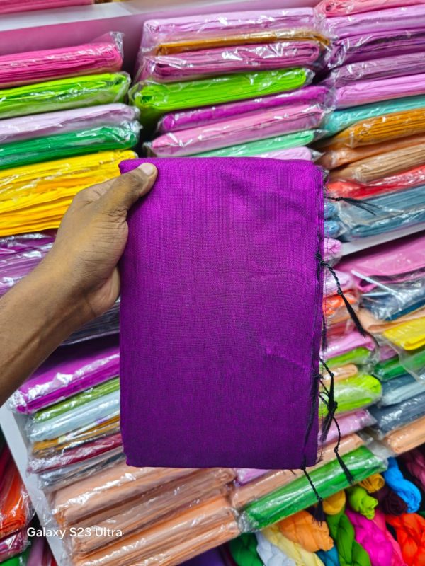 ধুপিয়ান সিল্ক শাড়ি
