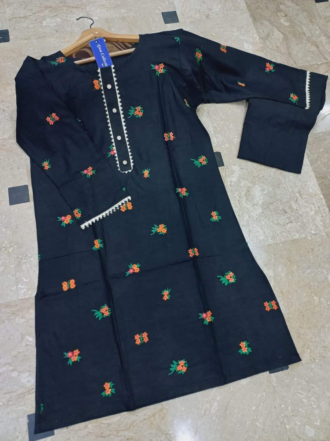পাকিস্তানি ডিজাইনের টু পিস কালেকশন (জামা+প্যান্ট) - Image 3