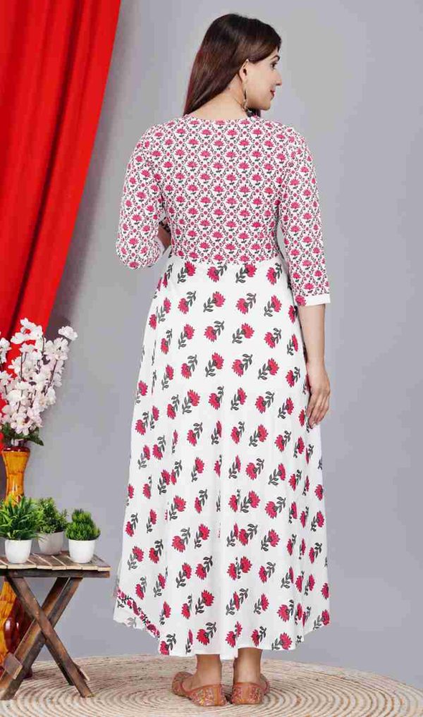 ফুল ডিজাইনের প্রিন্টের গ্রাউন - Image 3