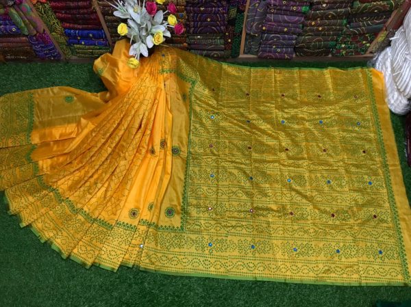 ব্লক প্রিন্ট শাড়ি