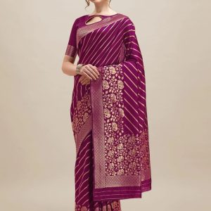 ব্লাউজ পিস সহ প্রিন্টেড সিল্ক শাড়ি