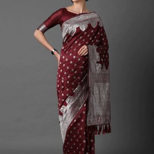 ব্লাউজ পিস সহ প্রিন্টেড সিল্ক শাড়ি