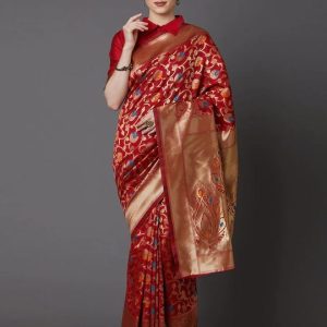 ব্লাউজ পিস সহ প্রিন্টেড সিল্ক শাড়ি