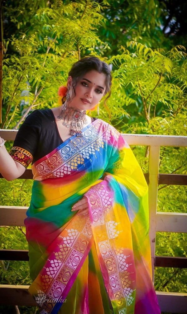 ভাইরাল হাই কোয়ালিটি হাফসিল্ক শাড়ি - Image 5