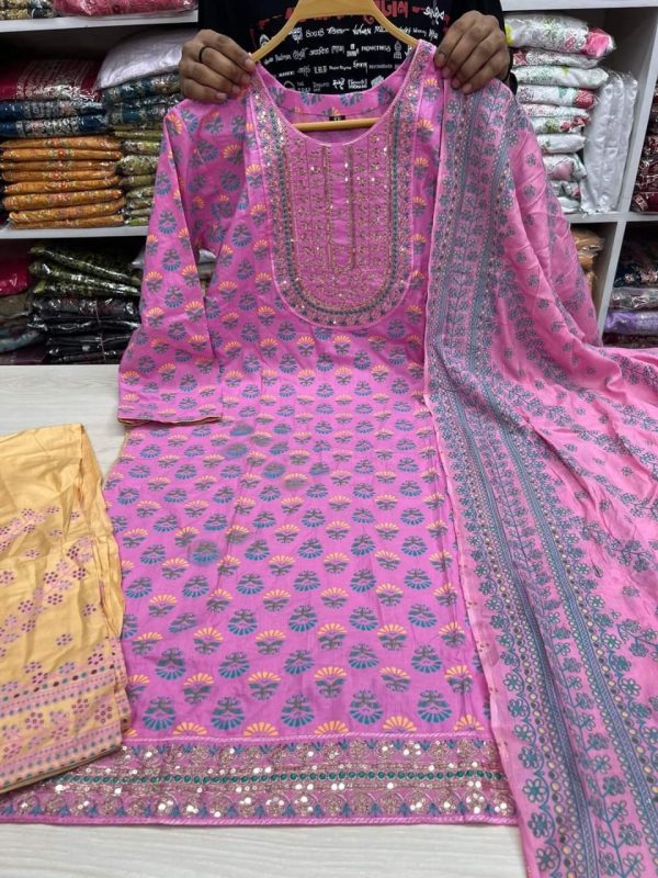 রেডিমেড কটন বুটিক থ্রি পিস