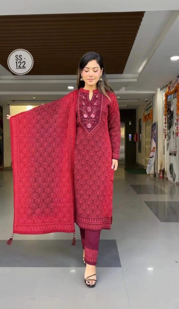 রেডিমেড নায়রা থ্রি পিস