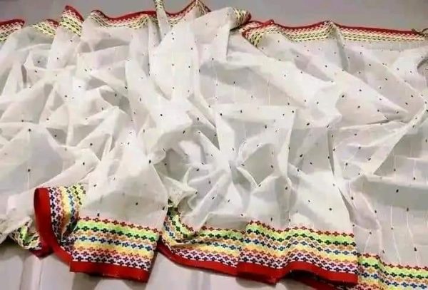 শাড়ি