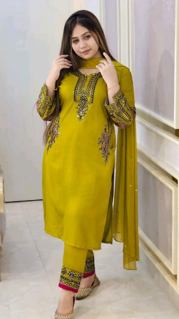 শিপন জর্জেট থ্রি-পিস - Image 4