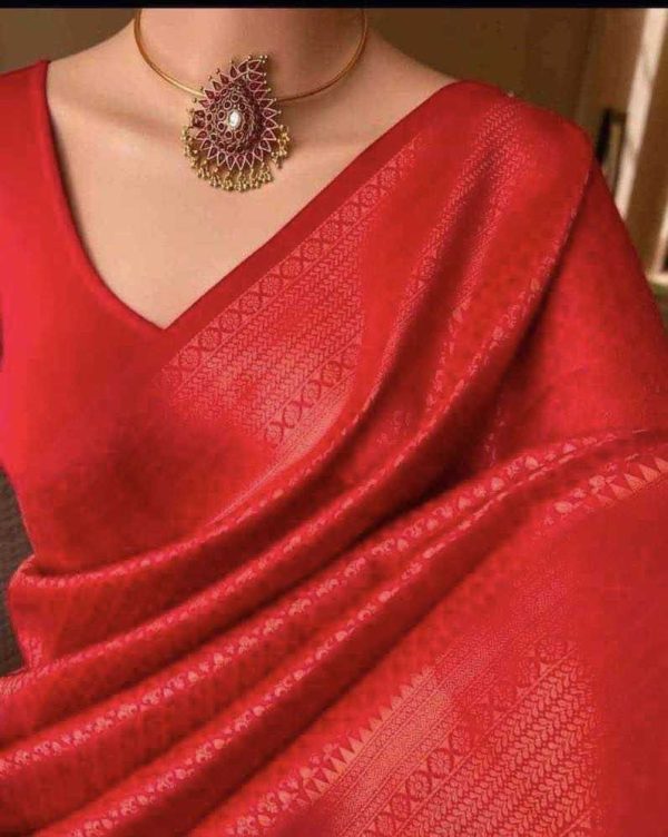 সফ্ট সিল্ক কাতান শাড়ী