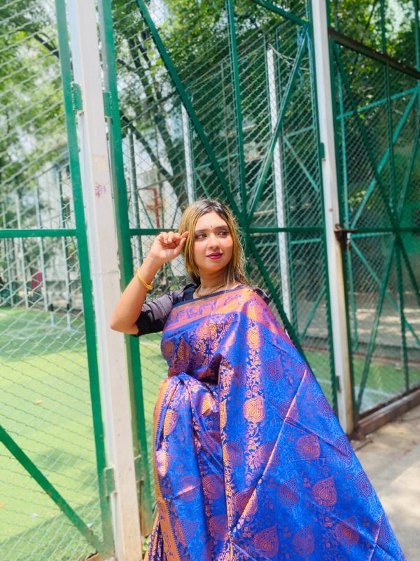 সিল্ক কাতান শাড়ি - Image 3