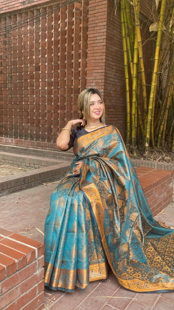 সিল্ক কাতান শাড়ি - Image 4