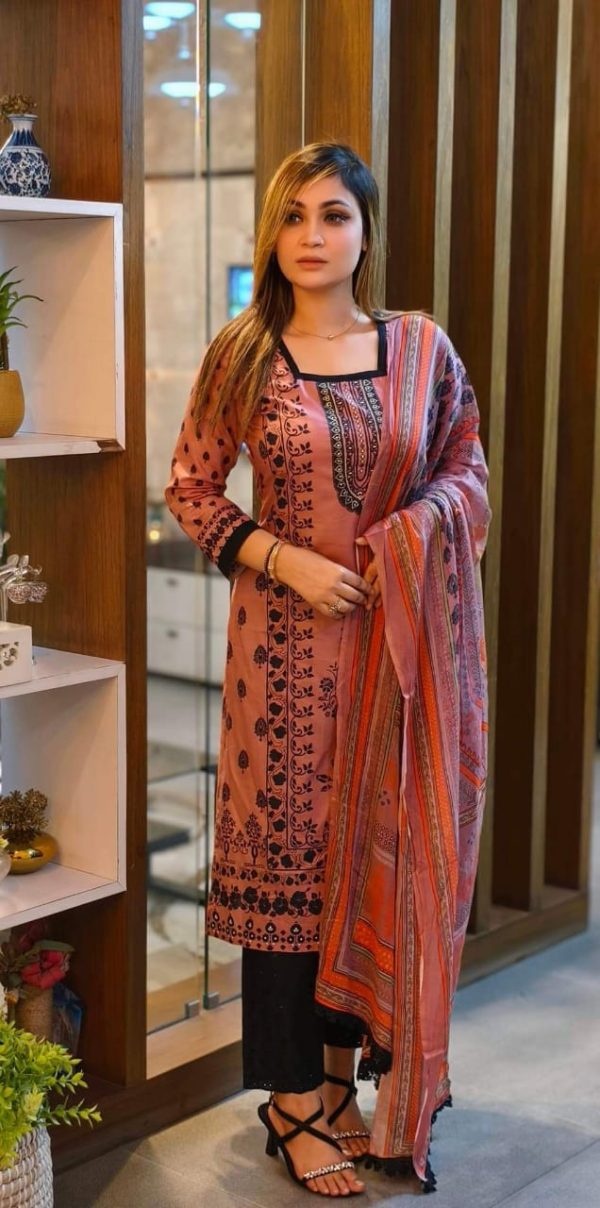 সুতি কাপড়ের ওপর আফসান প্রিন্ট