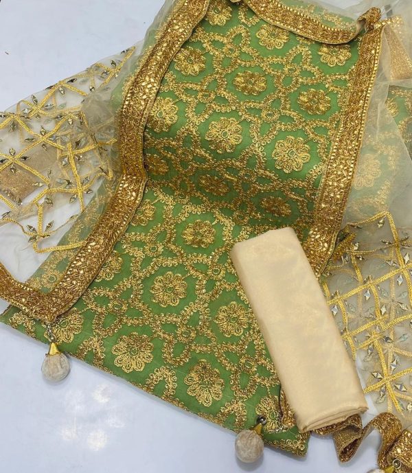 সেমী স্টিচড জর্জেট এমব্রয়ডারি থ্রী পিস - Image 4