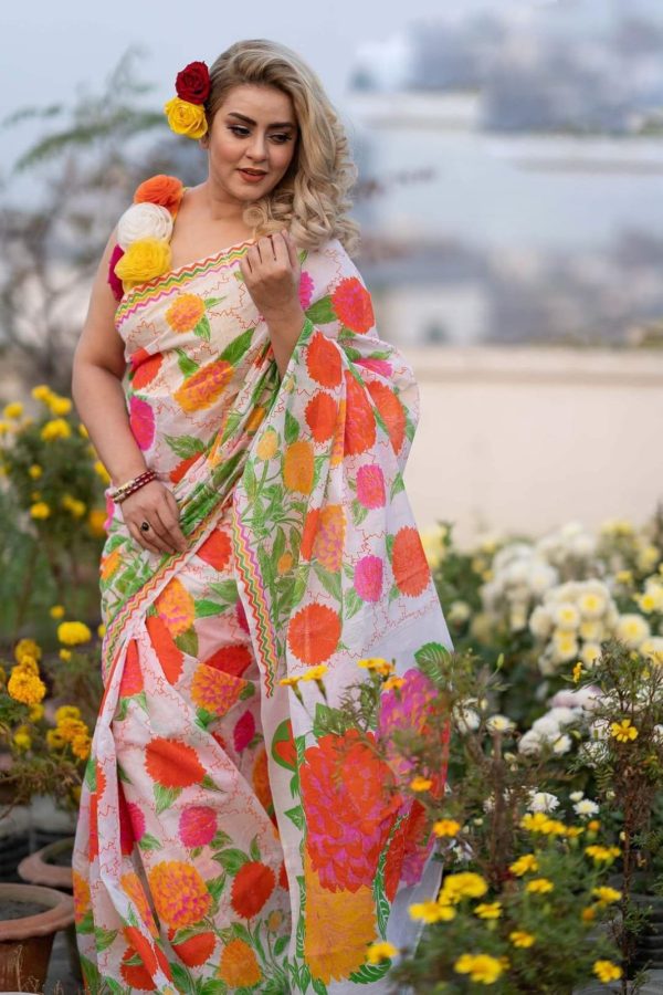 হাফ সিল্ক শাড়ি