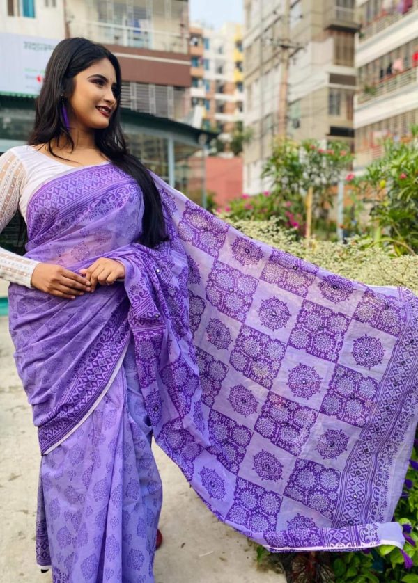 হাফ সিল্ক শাড়ি