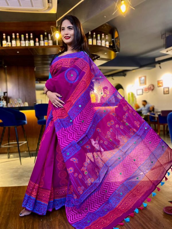 হাফ সিল্ক শাড়ি