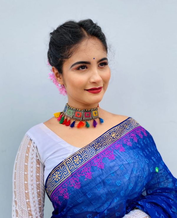 হাফ সিল্ক শাড়ি