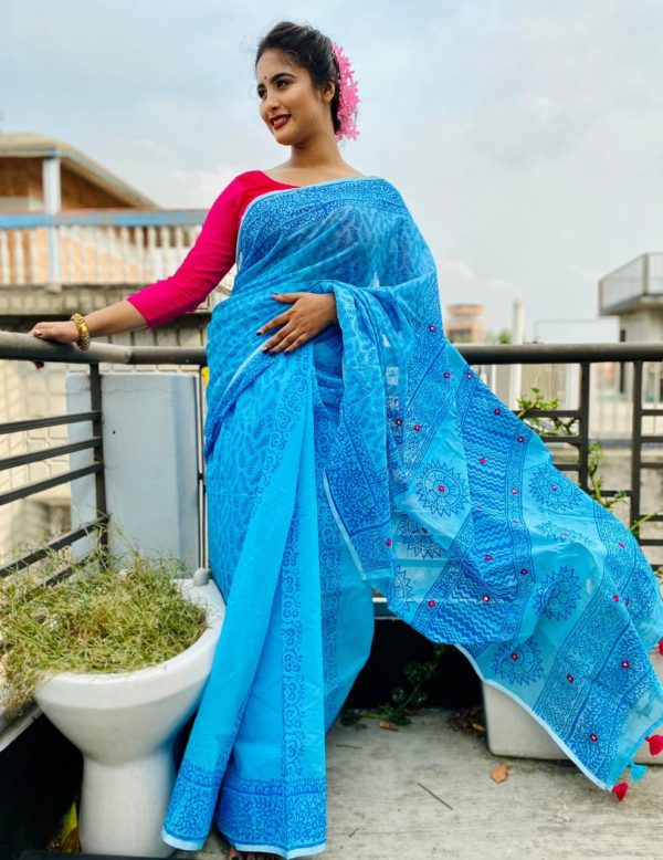 হাফ সিল্ক শাড়ি