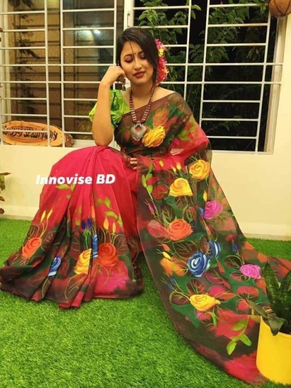 হাফ সিল্ক হ্যান্ড প্রিন্ট শাড়ি