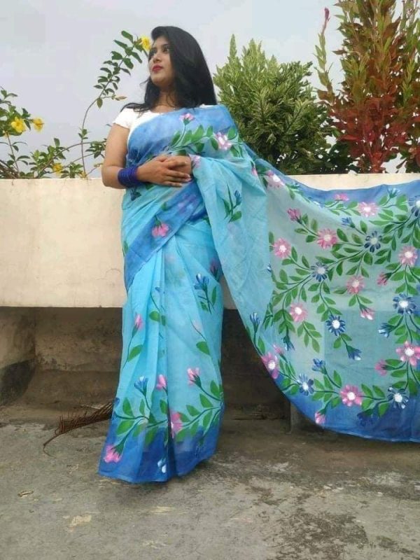 হাফ সিল্ক হ্যান্ড প্রিন্ট শাড়ি