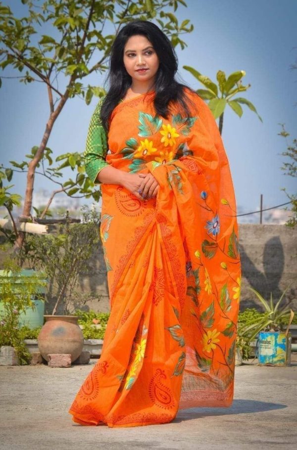 হাফ সিল্ক হ্যান্ড প্রিন্ট শাড়ি