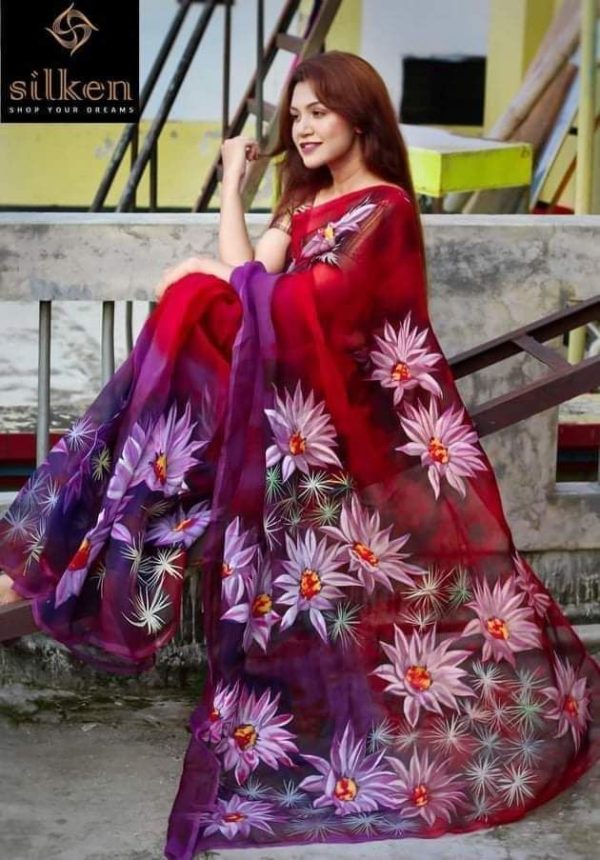 হাফ সিল্ক হ্যান্ড প্রিন্ট শাড়ি