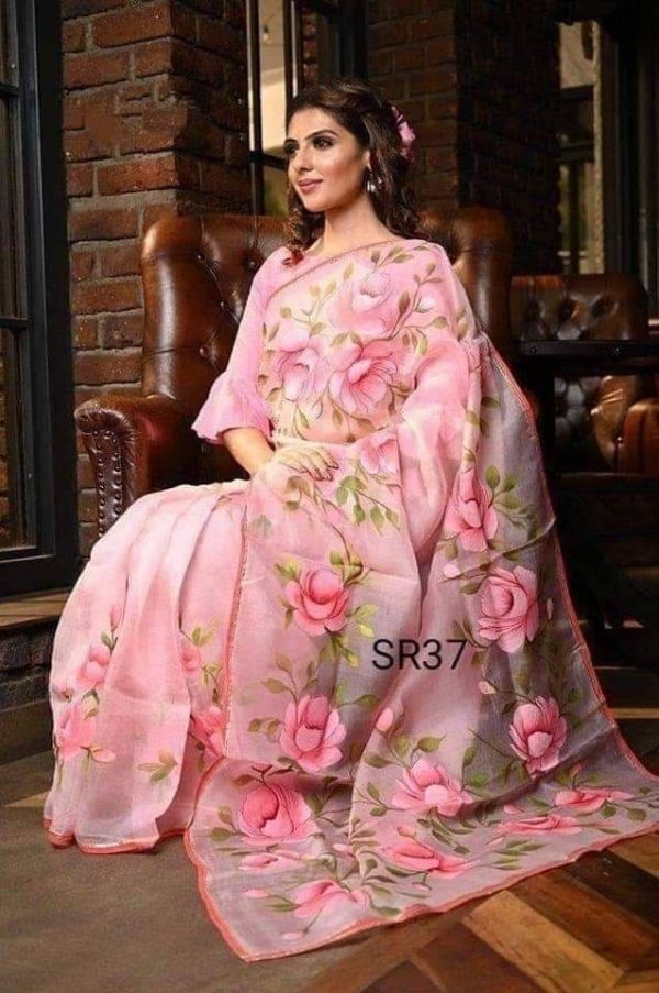 হাফ সিল্ক হ্যান্ড প্রিন্ট শাড়ি