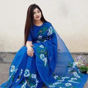 হাফ সিল্ক হ্যান্ড প্রিন্ট শাড়ি