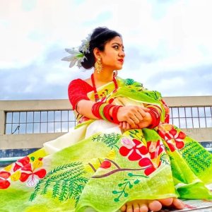 হ্যান্ড প্রিন্ট শাড়ি