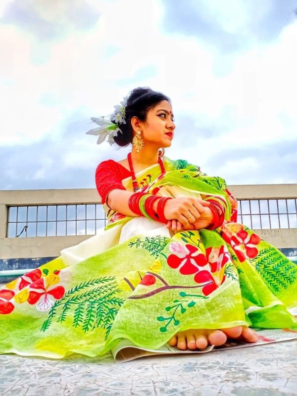 হ্যান্ড প্রিন্ট শাড়ি