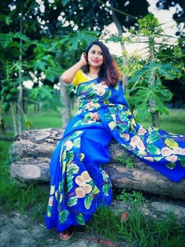 হ্যান্ড প্রিন্ট শাড়ি